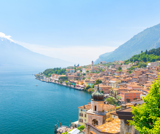 Limone sul Garda: L’Incanto dei Limoneti e il Fascino del Centro Storico